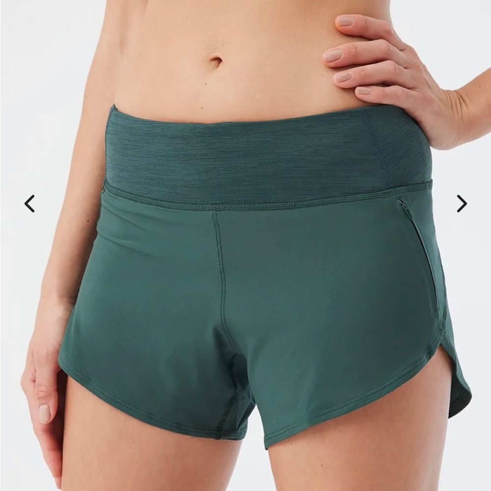 Outdoor Voices Hudson 4” Short in Evergreen